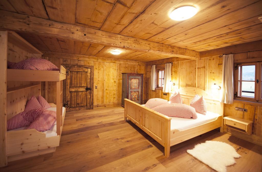 Hoferbichlgut Apartment Saalfelden ภายนอก รูปภาพ